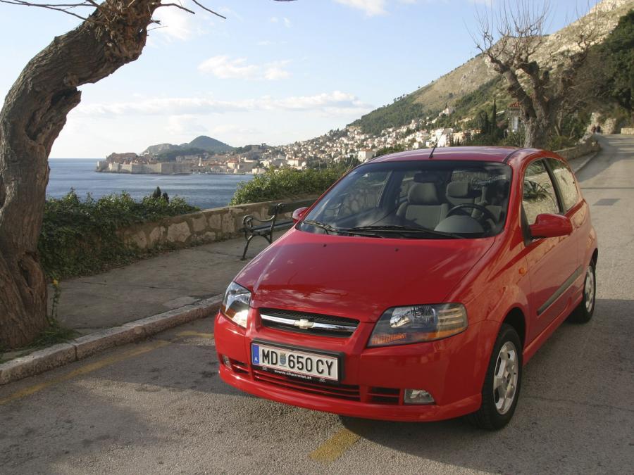  Chevrolet Aveo 3-Door 2003 года  (фото 3 из 5)